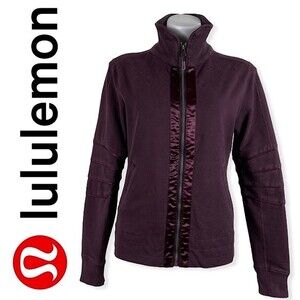 Lululemon Mogul Jacket Satin Ribbon Trim Elbows Quilted Moto Jacket Maroon 6